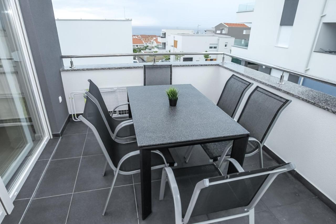 Apartments Tomana Novalja Exterior foto
